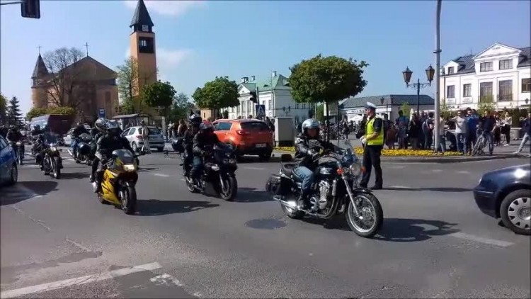 sezon_motocyklowy.mp4